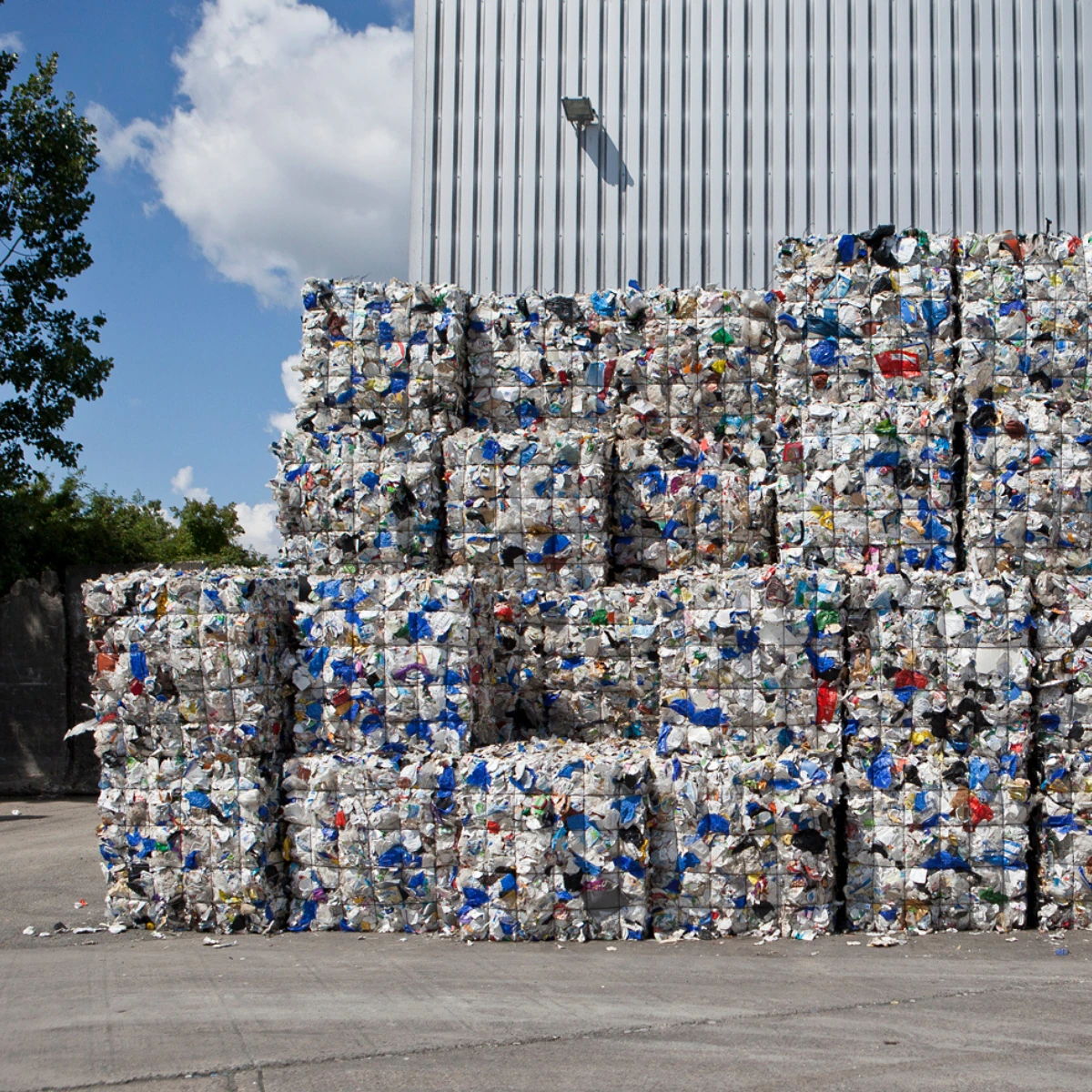 Plastični otpad pripremljen za reciklažu, Interzero, 2026